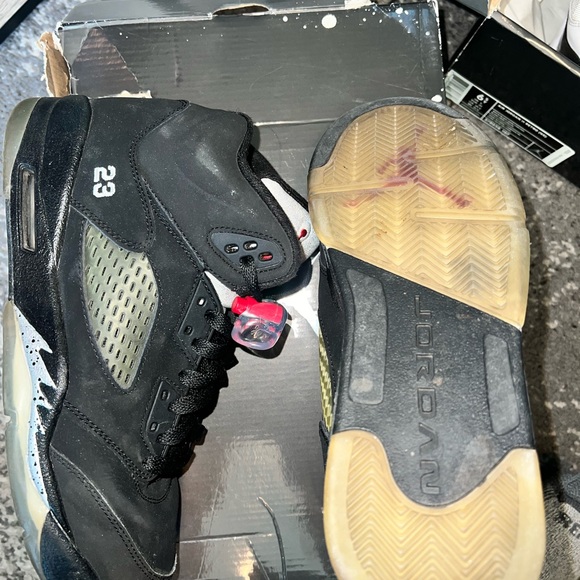 Jordan 5 Retro Black Metallic 2011 - Picture 6 of 6